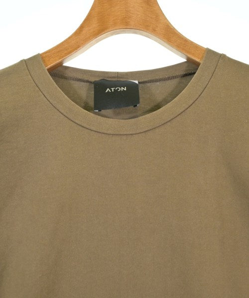 ATON เสื้อยืด/เสื้อท็อปส์