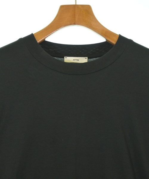 ATON เสื้อยืด/เสื้อท็อปส์