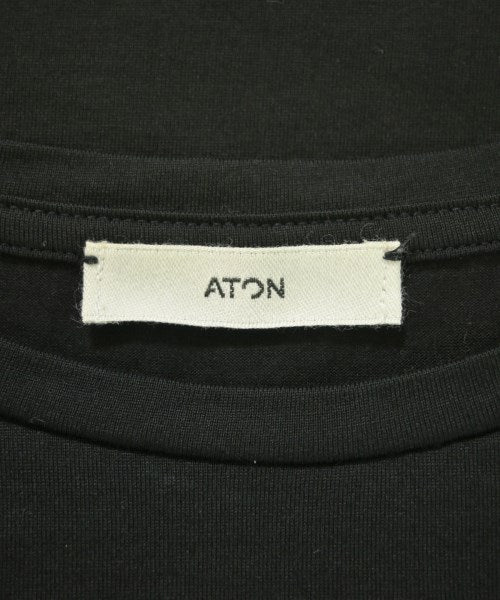 ATON เสื้อยืด/เสื้อท็อปส์