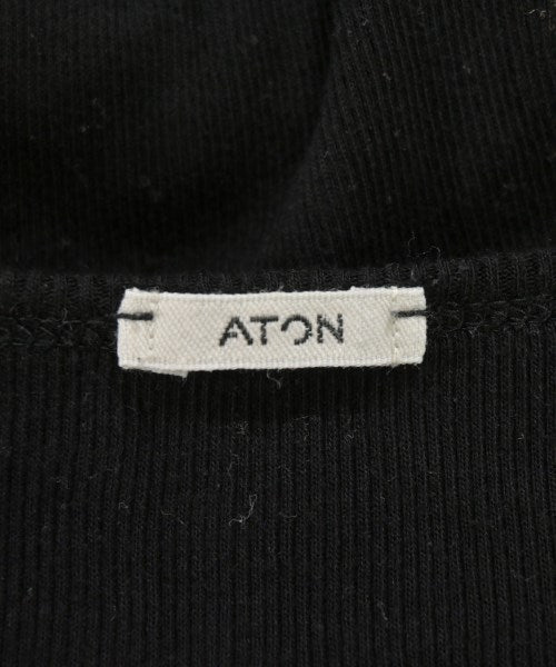 ATON เสื้อยืด/เสื้อท็อปส์