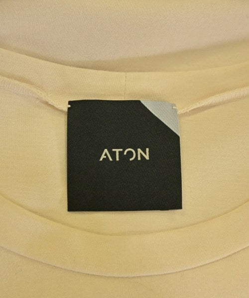 ATON เสื้อยืด/เสื้อท็อปส์