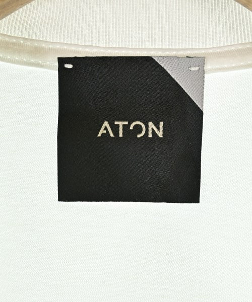 ATON เสื้อยืด/เสื้อท็อปส์