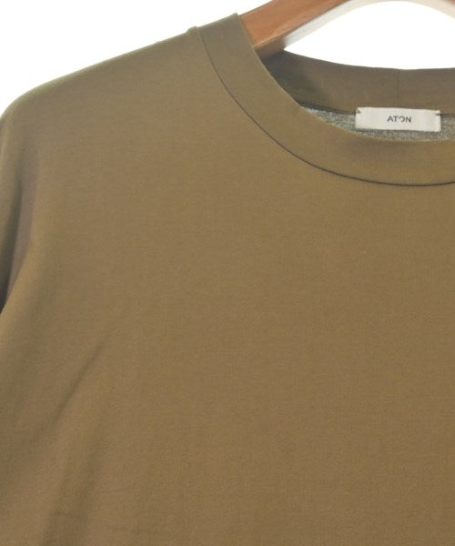 ATON เสื้อยืด/เสื้อท็อปส์