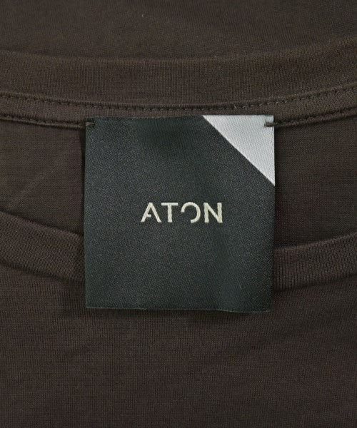 ATON เสื้อยืด/เสื้อท็อปส์