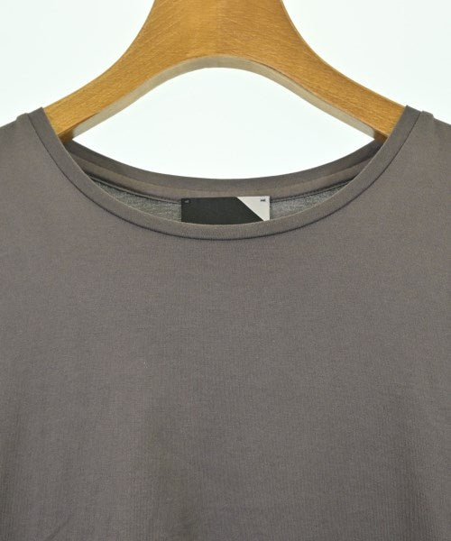 ATON เสื้อยืด/เสื้อท็อปส์
