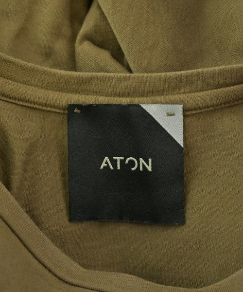 ATON เสื้อยืด/เสื้อท็อปส์