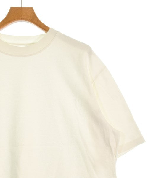 WISM เสื้อยืด/เสื้อท็อปส์