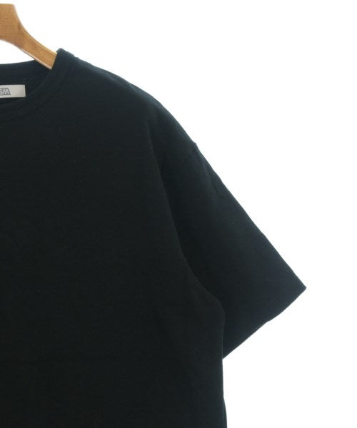 WISM เสื้อยืด/เสื้อท็อปส์