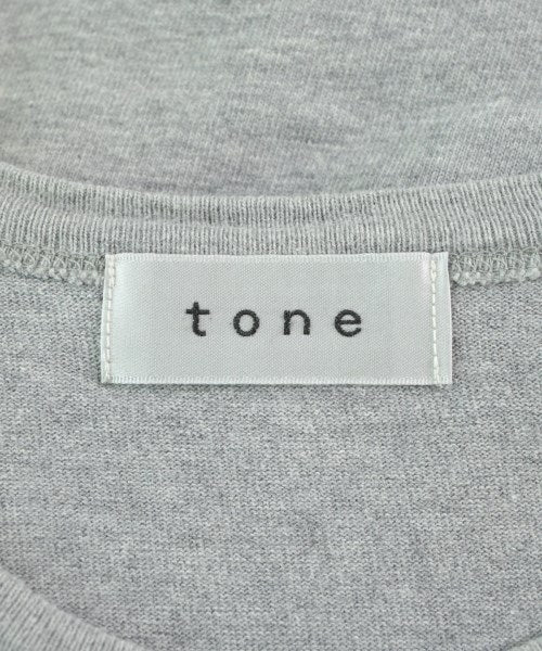 tone เสื้อยืด/เสื้อท็อปส์