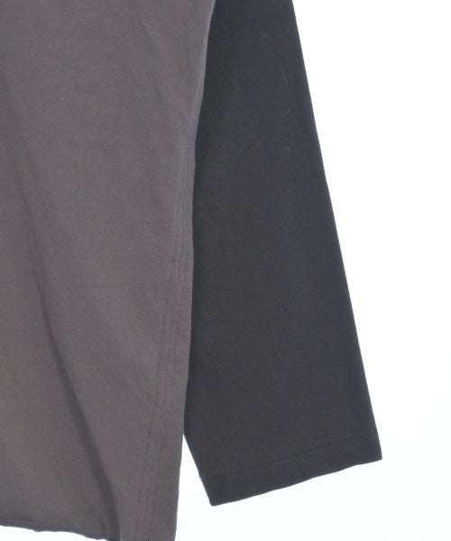 tone เสื้อยืด/เสื้อท็อปส์