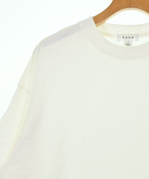 tone เสื้อยืด/เสื้อท็อปส์