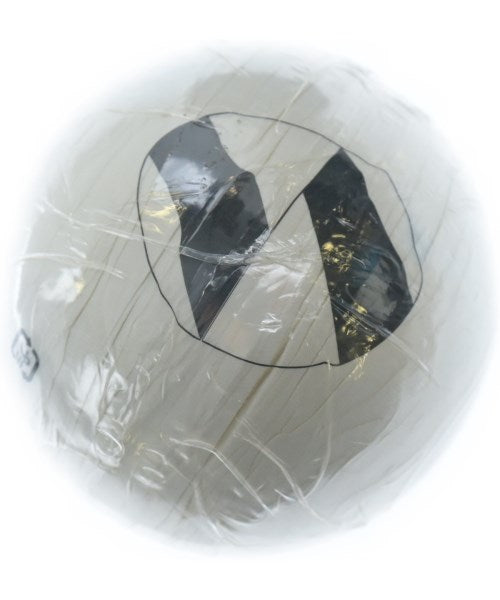 Doublet เสื้อยืด/เสื้อท็อปส์