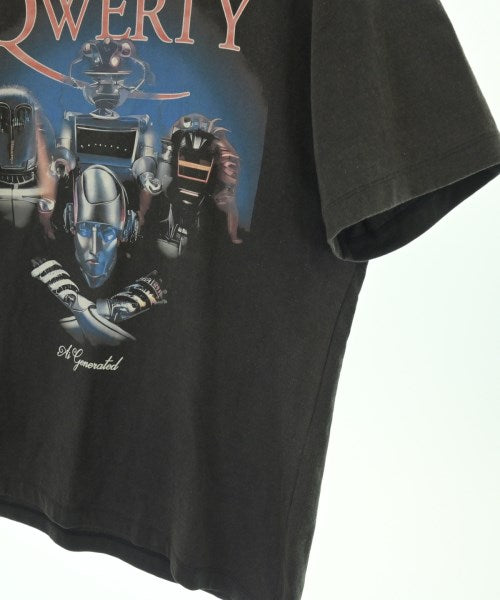 Doublet เสื้อยืด/เสื้อท็อปส์