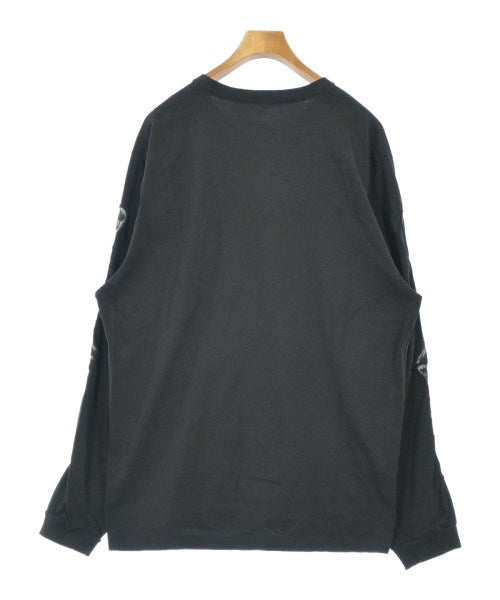 Doublet เสื้อยืด/เสื้อท็อปส์