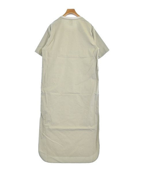 Seya เดรสที่เป็นเสื้อเชิ้ตตัวยาว