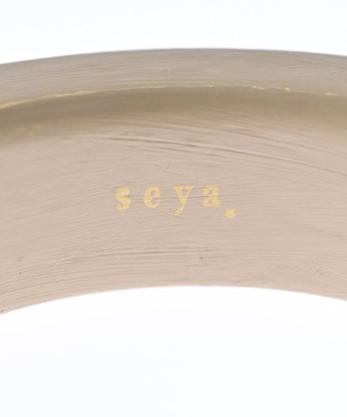 Seya สร้อยข้อมือ/กำไล