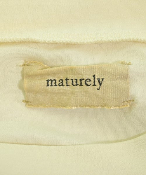 maturely เสื้อยืด/เสื้อท็อปส์