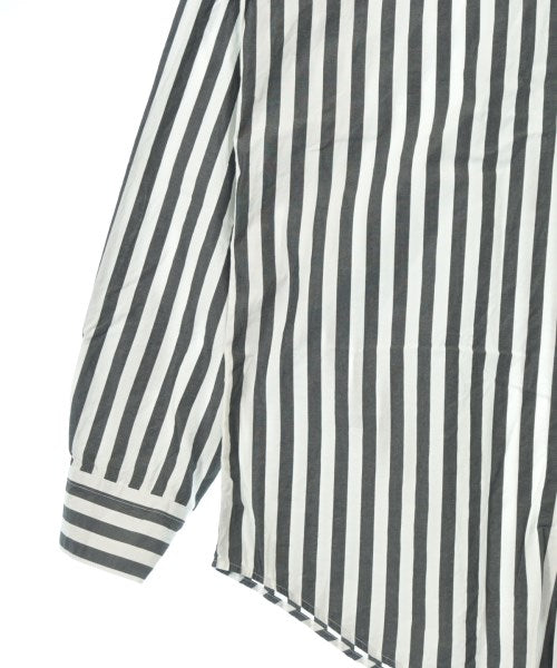 JOINT WORKS เสื้อลำลอง