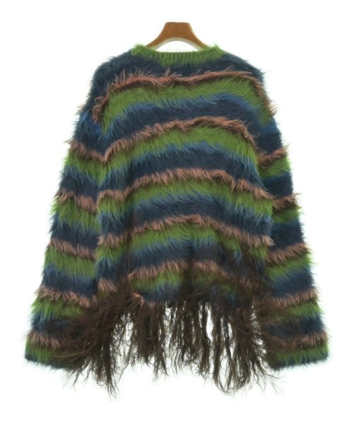 Taakk เสื้อกันหนาว