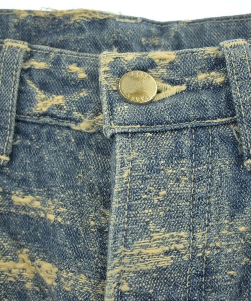 Taakk ยีนส์