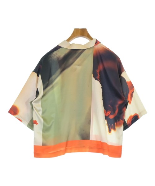 Taakk เสื้อลำลอง