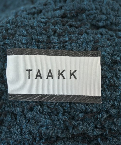 Taakk เสื้อลำลอง