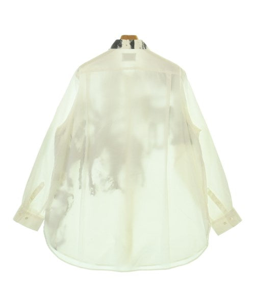 Taakk เสื้อลำลอง