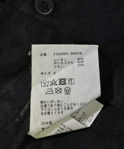 Taakk เสื้อลำลอง