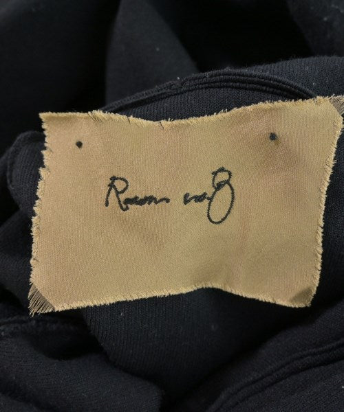 ROOM NO.8 เสื้อฮู้ด