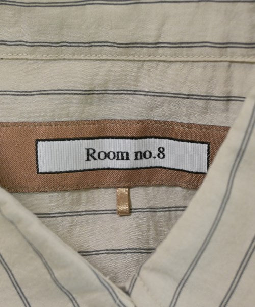 ROOM NO.8 เสื้อลำลอง