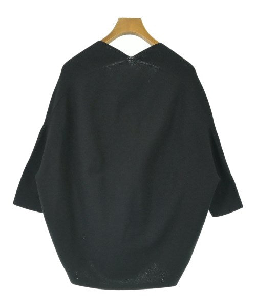 ROOM NO.8 เสื้อกันหนาว