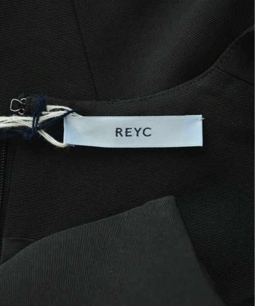 REYC ชุดเดรส