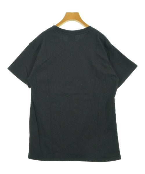 LES(ART)ISTS เสื้อยืด/เสื้อท็อปส์