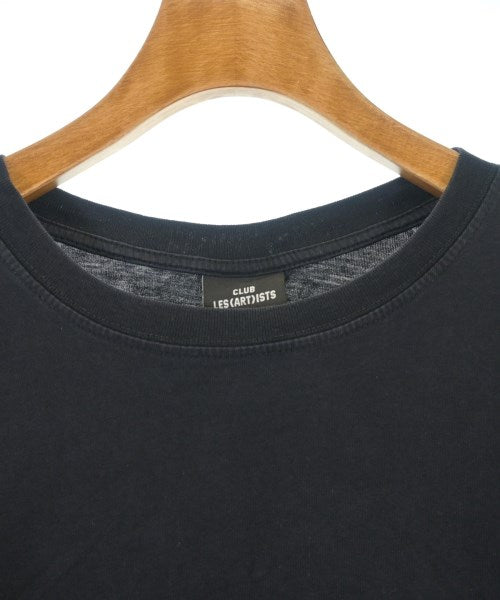 LES(ART)ISTS เสื้อยืด/เสื้อท็อปส์