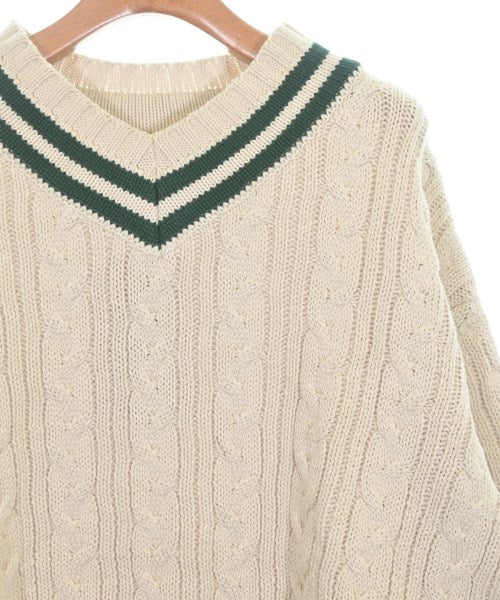 URU เสื้อกันหนาว