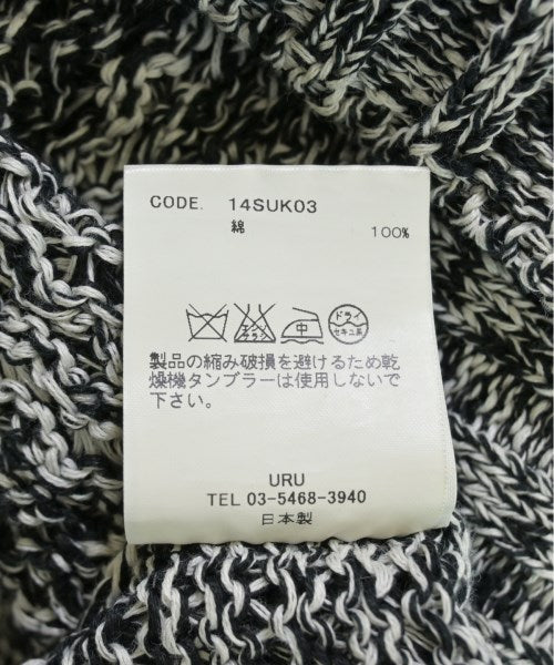 URU เสื้อกันหนาว