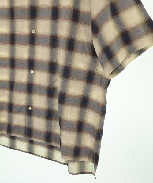 URU เสื้อลำลอง