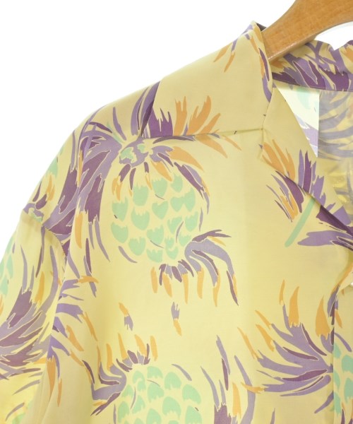 URU เสื้อลำลอง