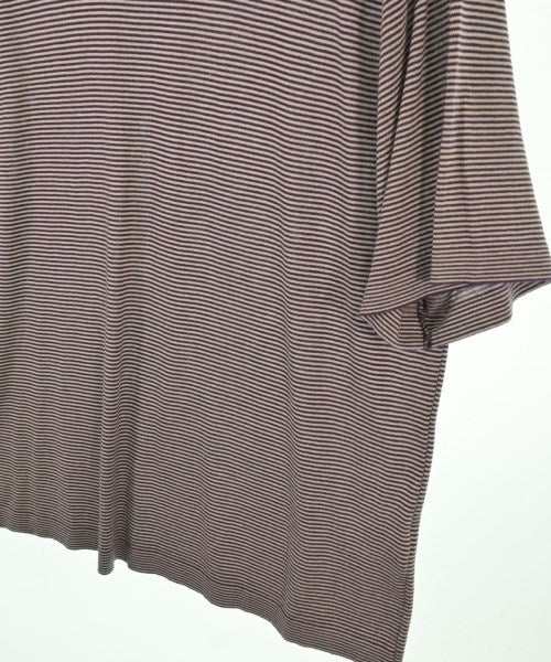 URU เสื้อกันหนาว