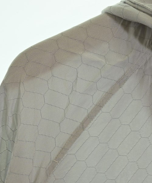 URU แจ็คเก็ตเบลาส์ อื่น