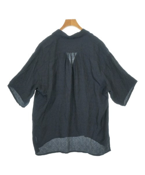 URU เสื้อลำลอง