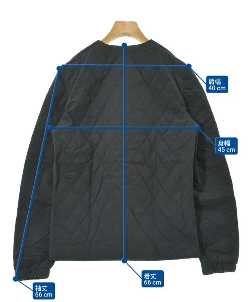 DRESSEDUNDRESSED เสื้อยืด/เสื้อท็อปส์