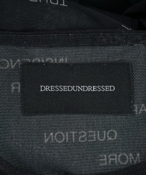 DRESSEDUNDRESSED เสื้อยืด/เสื้อท็อปส์