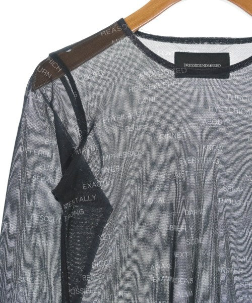 DRESSEDUNDRESSED เสื้อยืด/เสื้อท็อปส์