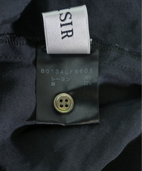 LOISIR เสื้อสตรี
