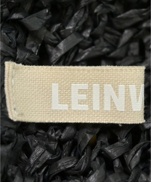 LEINWANDE เสื้อลำลอง