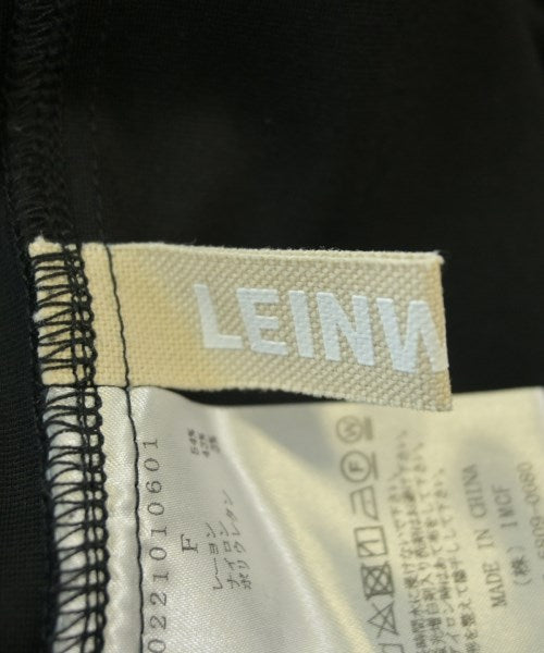 LEINWANDE เสื้อยืด/เสื้อท็อปส์