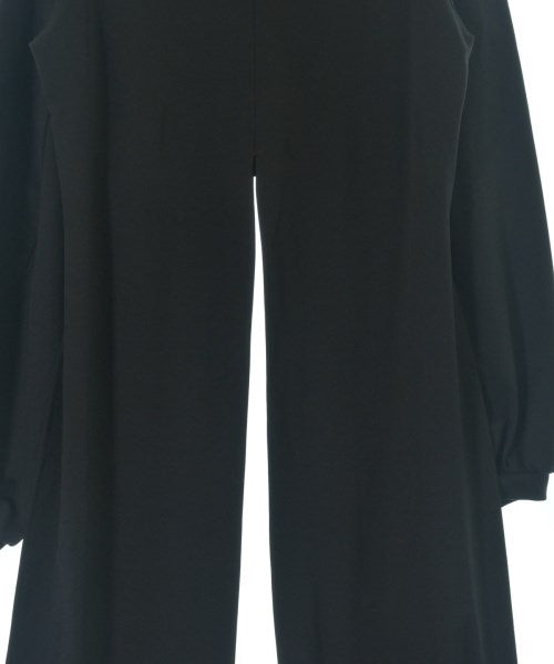 LEINWANDE เสื้อยืด/เสื้อท็อปส์