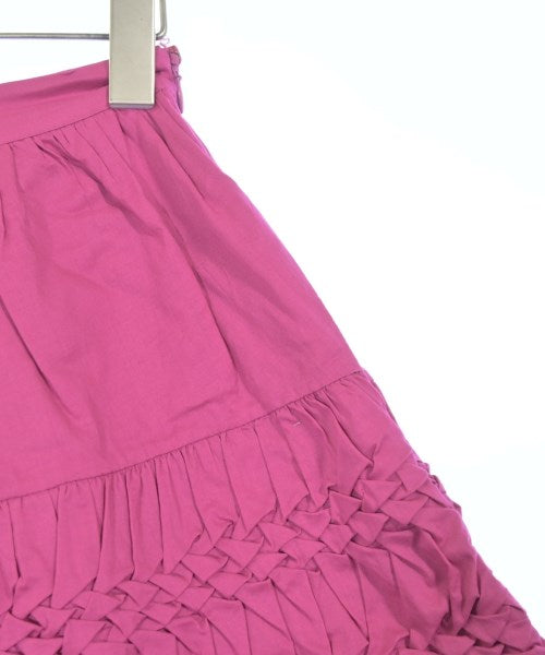 Merlette กระโปรงยาวถึงเข่า