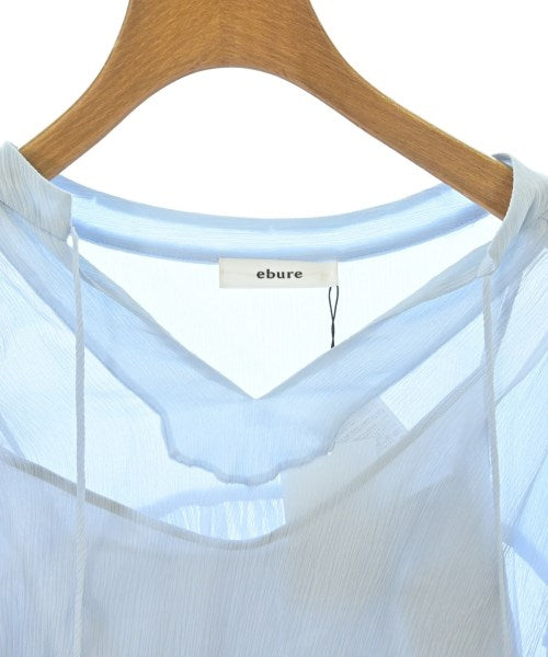 ebure เสื้อสตรี